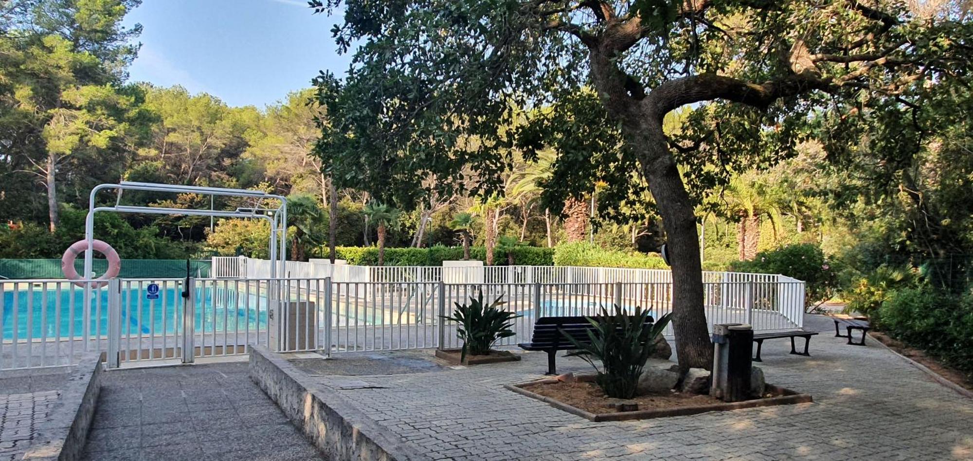 Villa Harmony فالوريس المظهر الخارجي الصورة