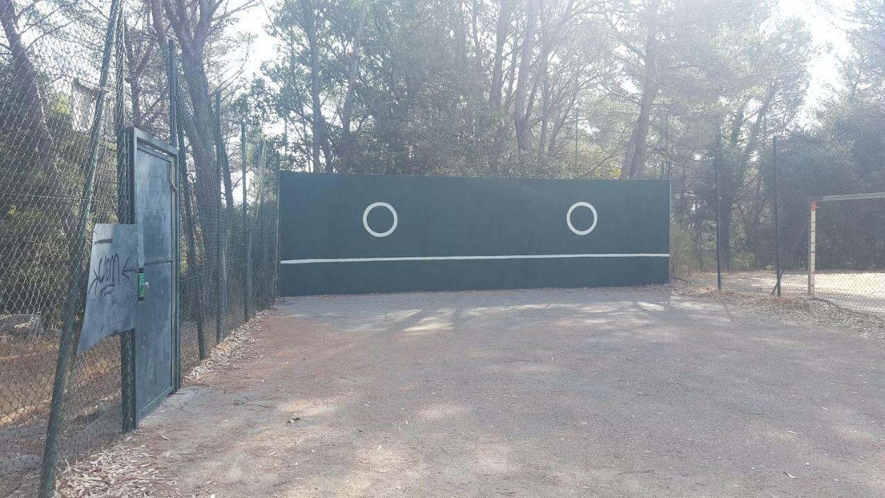 Villa Harmony فالوريس المظهر الخارجي الصورة
