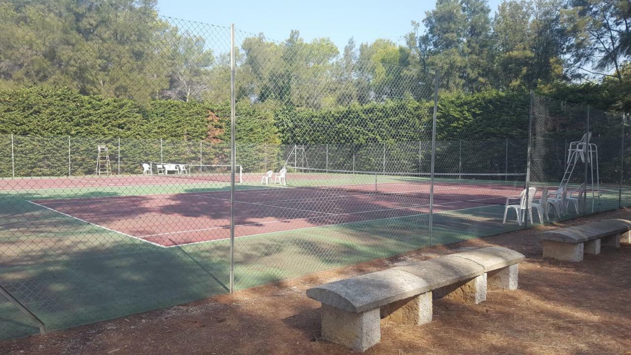 Villa Harmony فالوريس المظهر الخارجي الصورة